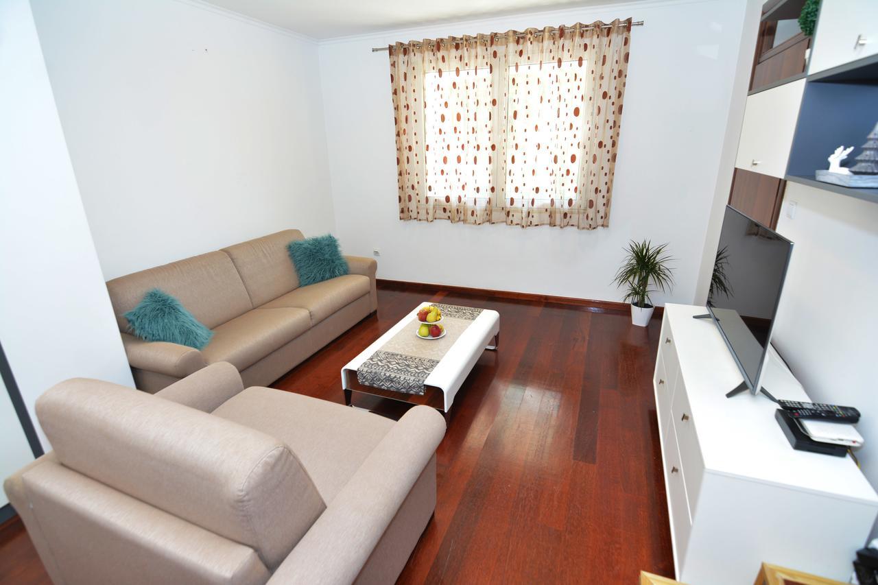 Tropicoco Apartments Тиват Екстериор снимка