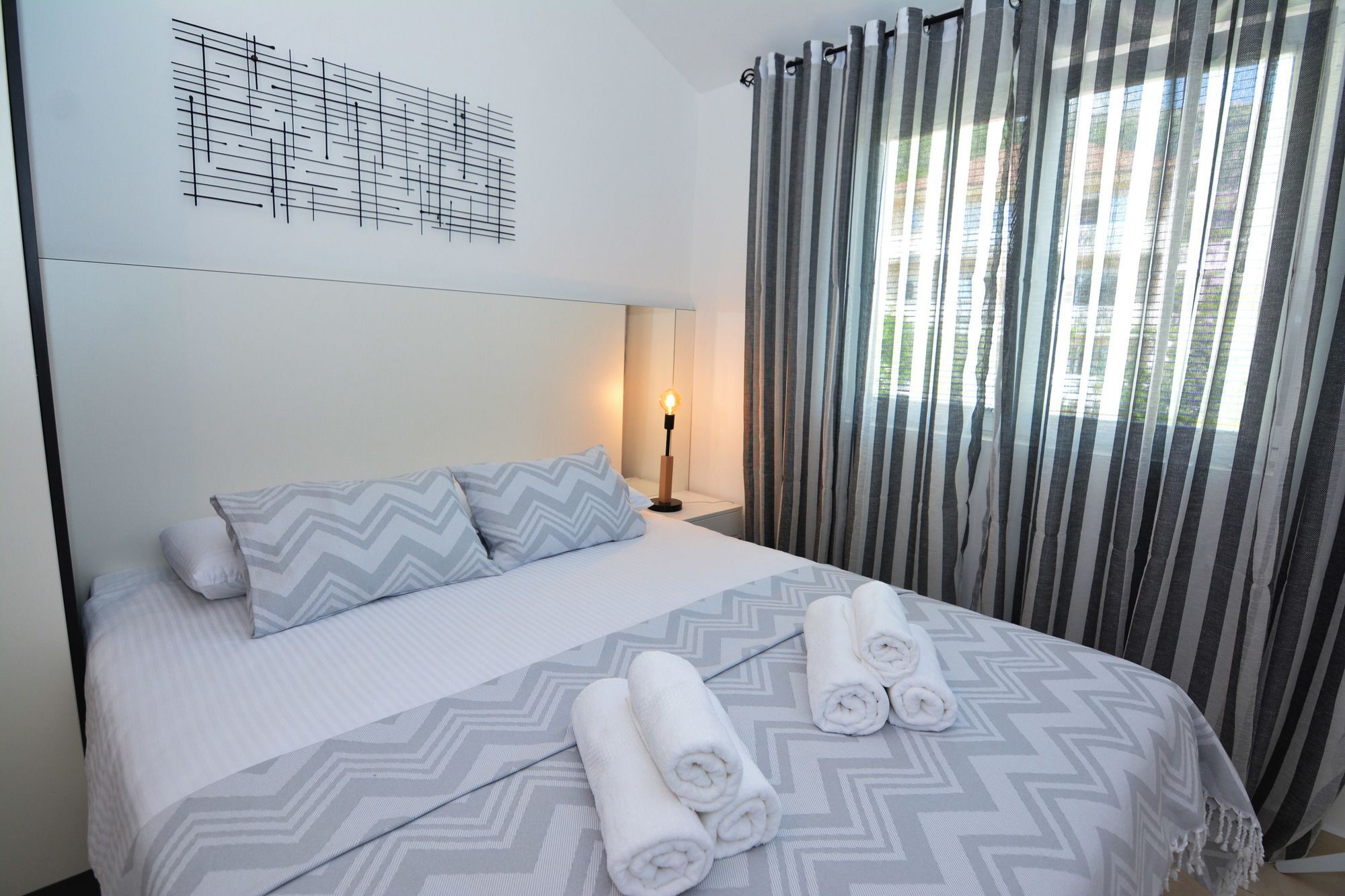 Tropicoco Apartments Тиват Екстериор снимка